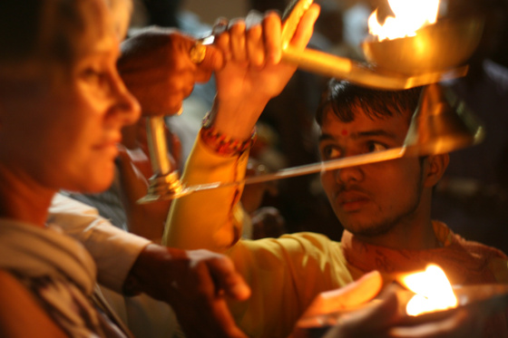 esh, Ganga Aarti