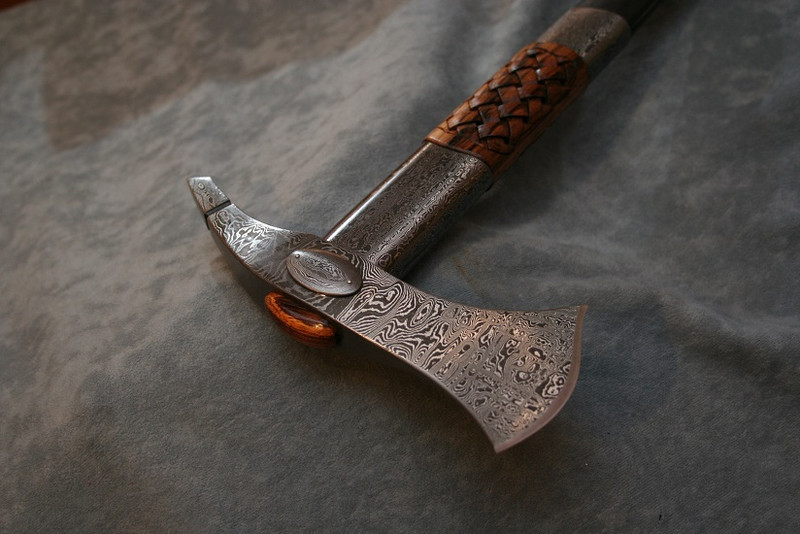 Tomahawk | BladeForums.com