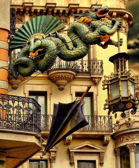 The Strange: barcelona-dragon3