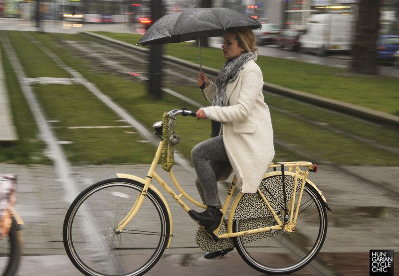 Hogyan bringáznak a hollandok, ha esik az eső?