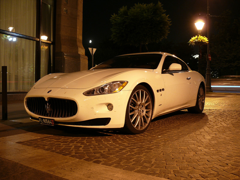 matt-hew: Maserati GranTurismo a fehér