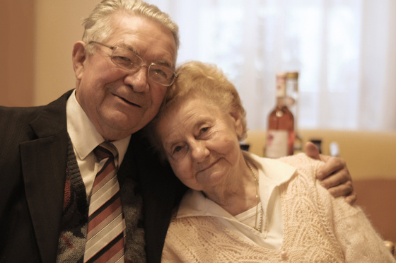 nyakas: Boldog nagyszülők