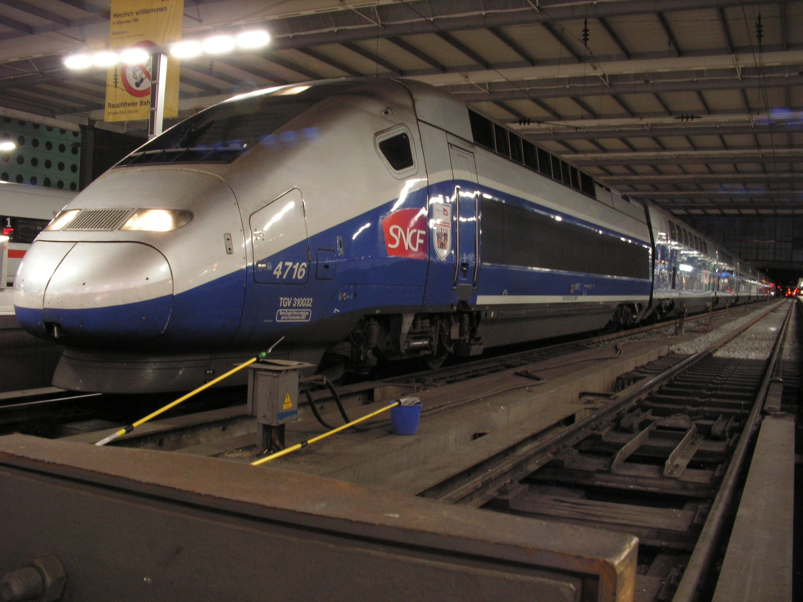 München, Hbf., F-SNCF 93 87 0310 032-2, SzG3