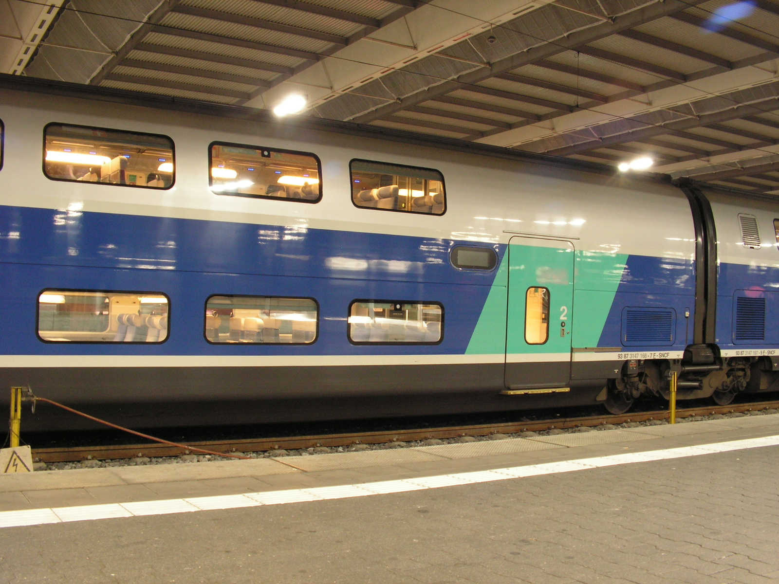 München, Hbf., F-SNCF 93 87 3147 168-7, SzG3