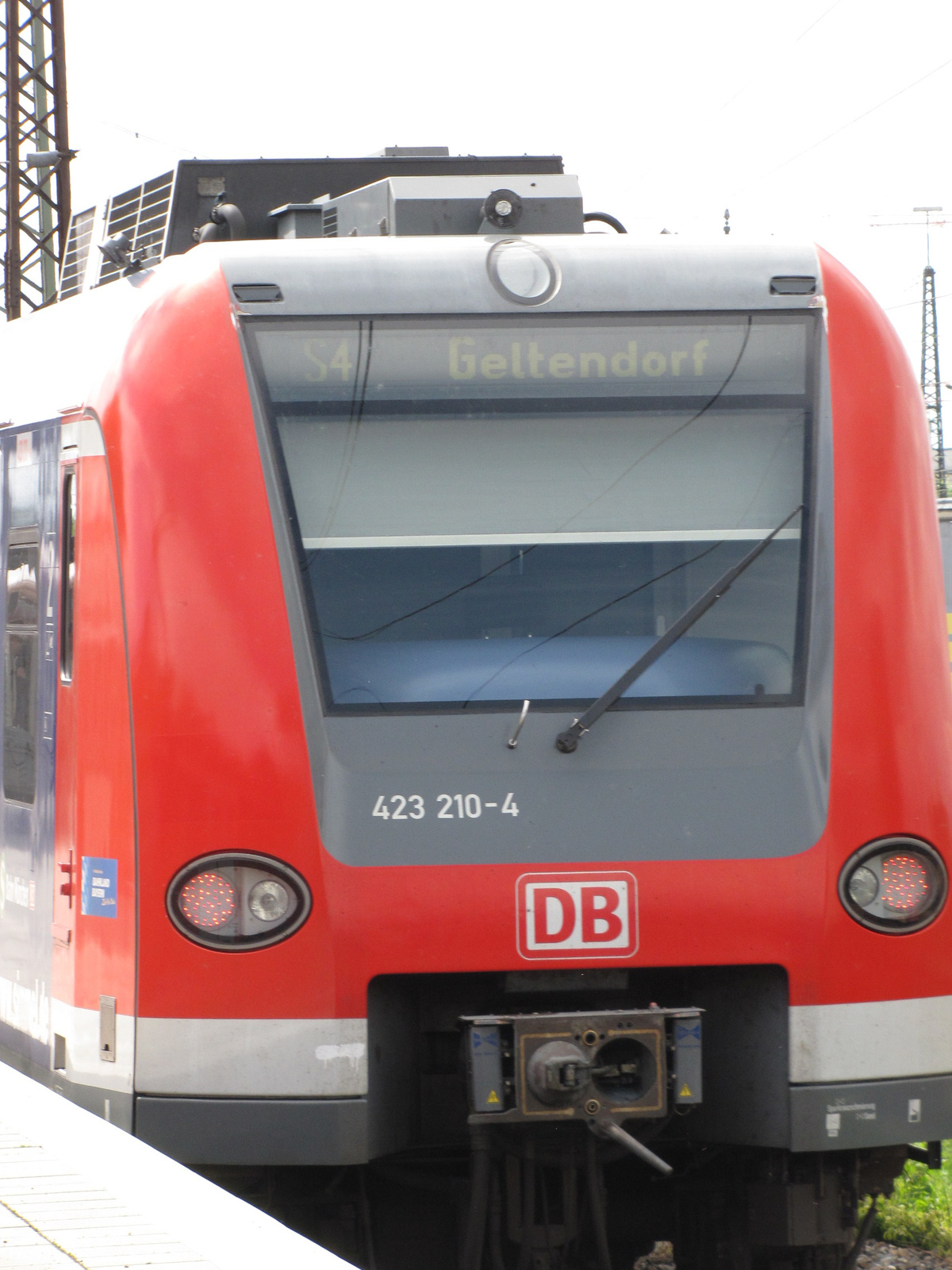 D-DB 94 80 0 423 210-4 (München, Berg am Laim), SzG3
