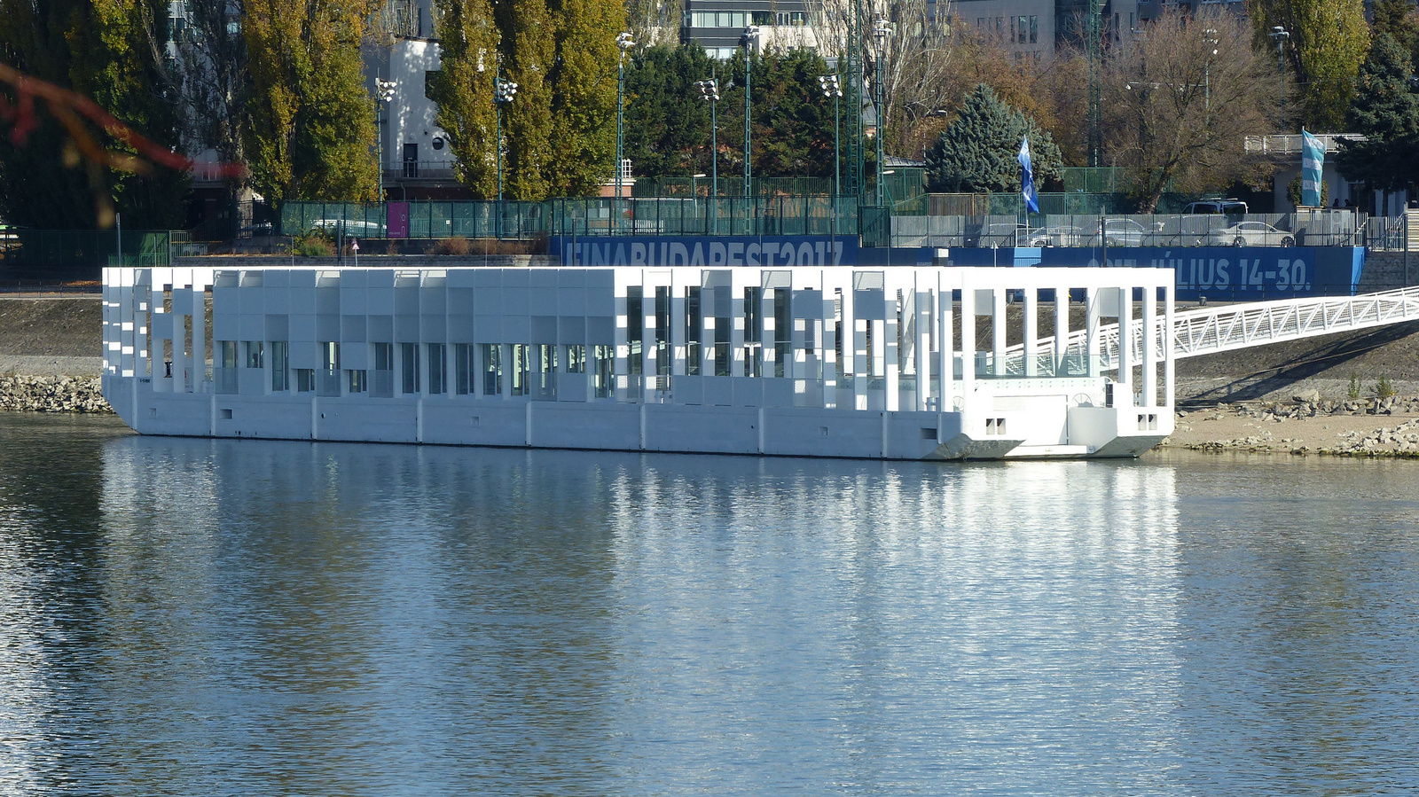 Budapest, a Margitsziget ősszel (2019), SzG3