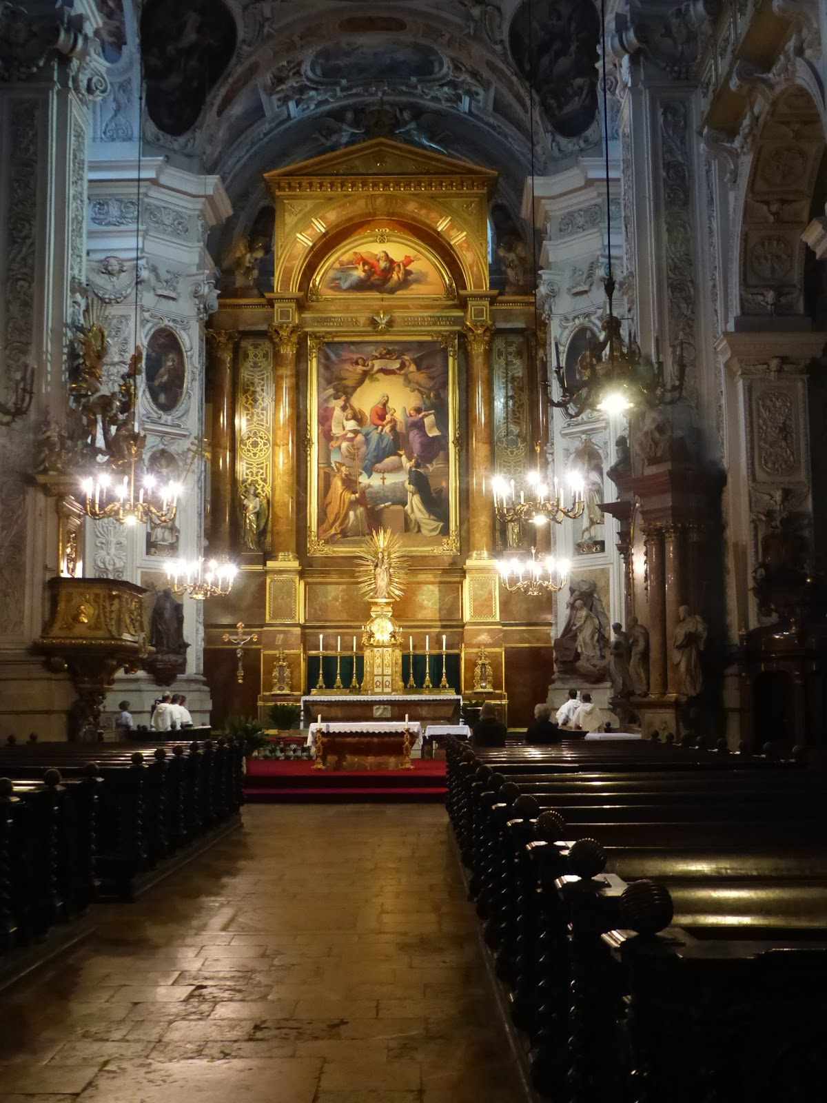 Wien, Katholisches Pfarramt Maria Rotunda (Dominikánus templom),