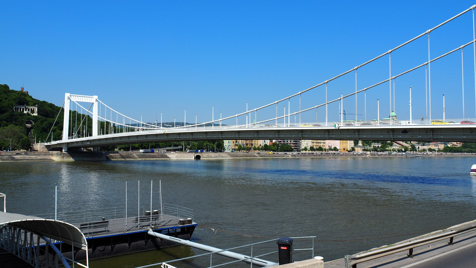 Budapest, Erzsébet híd, SzG3