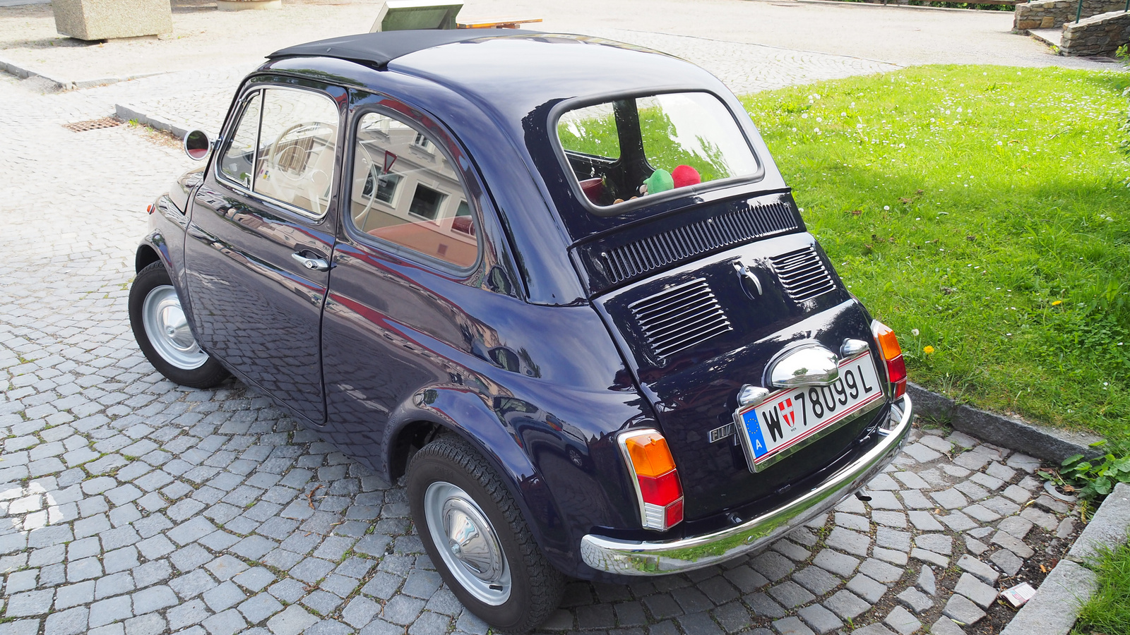 Ausztria, Horn, FIAT 500, SzG3