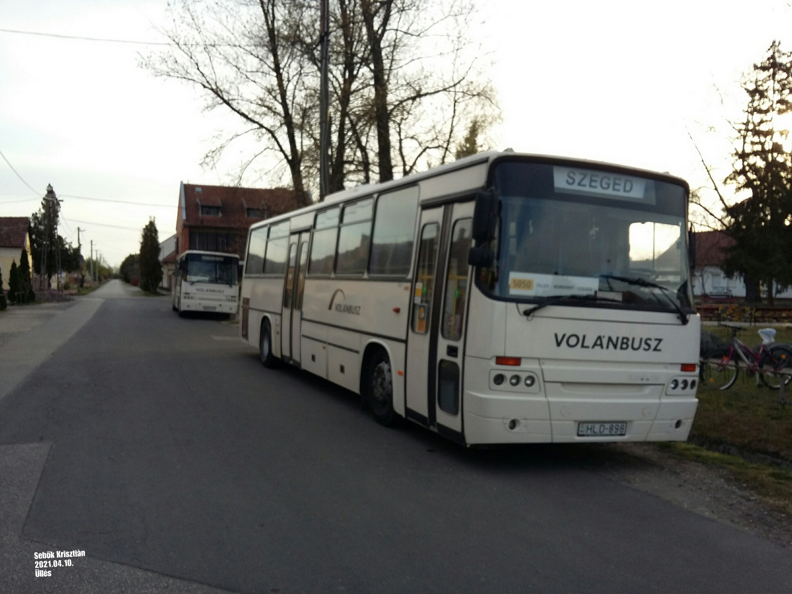 Ikarus C56 HLD-898 2021.04.10.-én Üllésen a Szabadsàg téren.