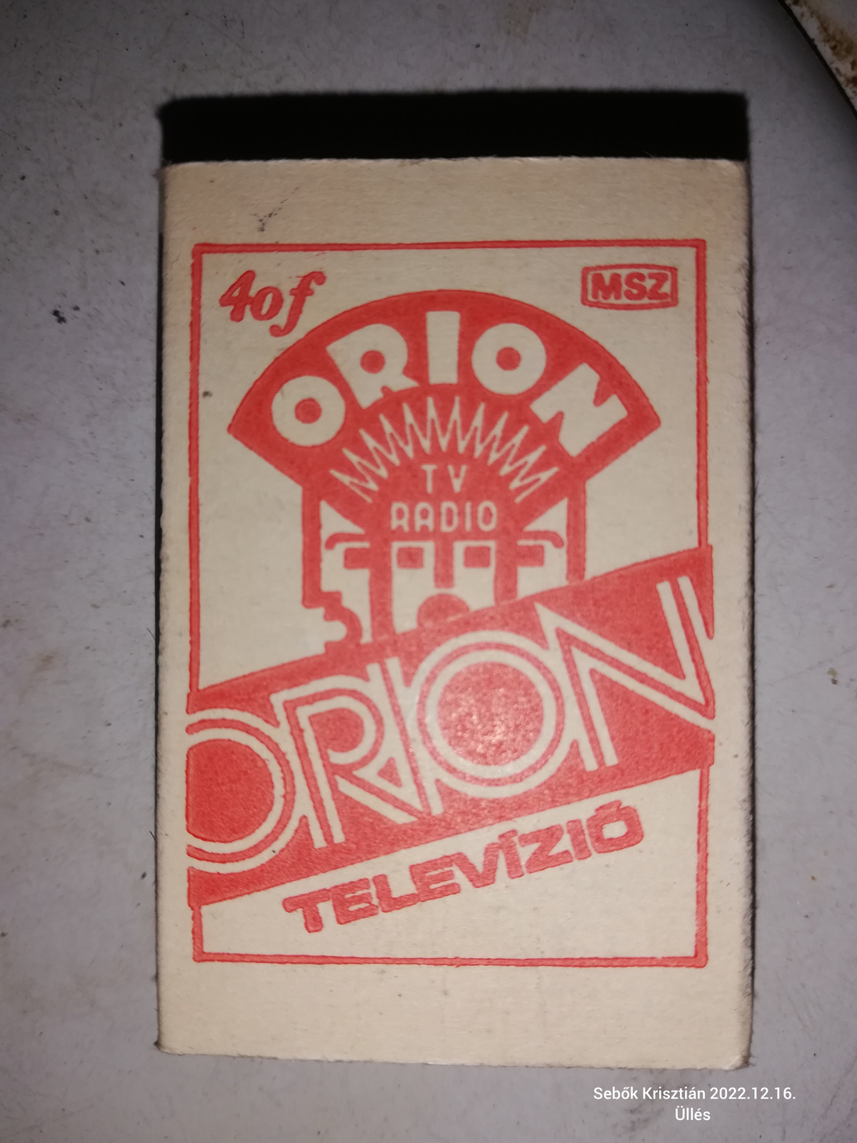 Orion tv-t reklámozó gyufás doboz.