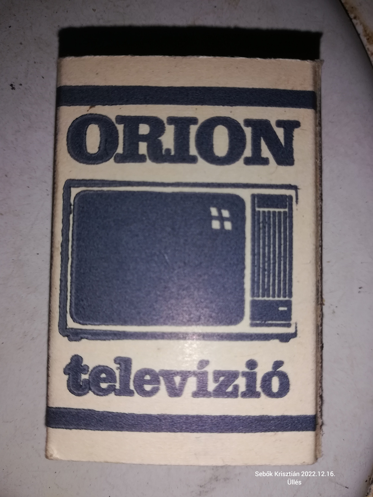 Orion tv-t reklámozó gyufás doboz hátulja.