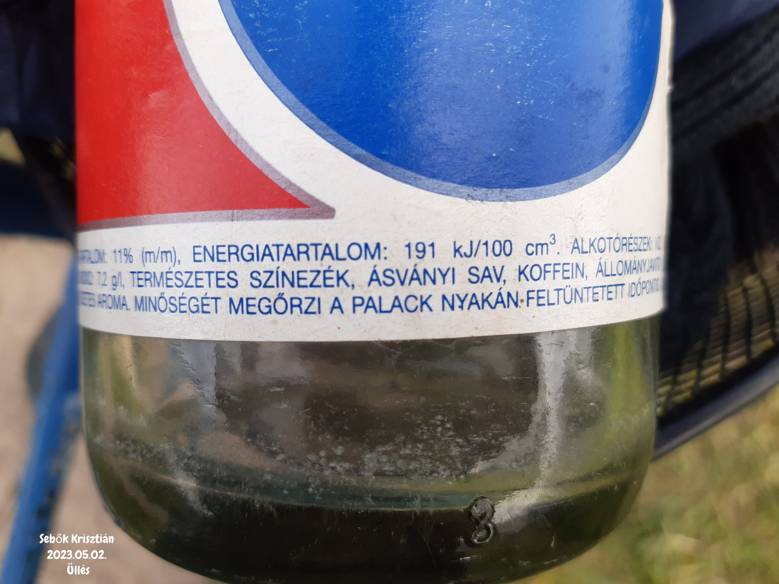 Retró Pepsis űveg cimkéje 2023.