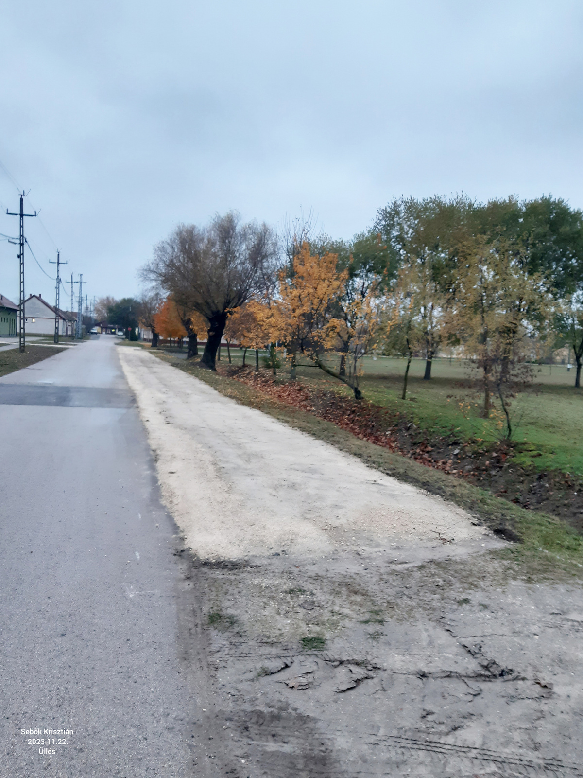 Üllés, Vásár téri új buszparkoló 2023.11.22.