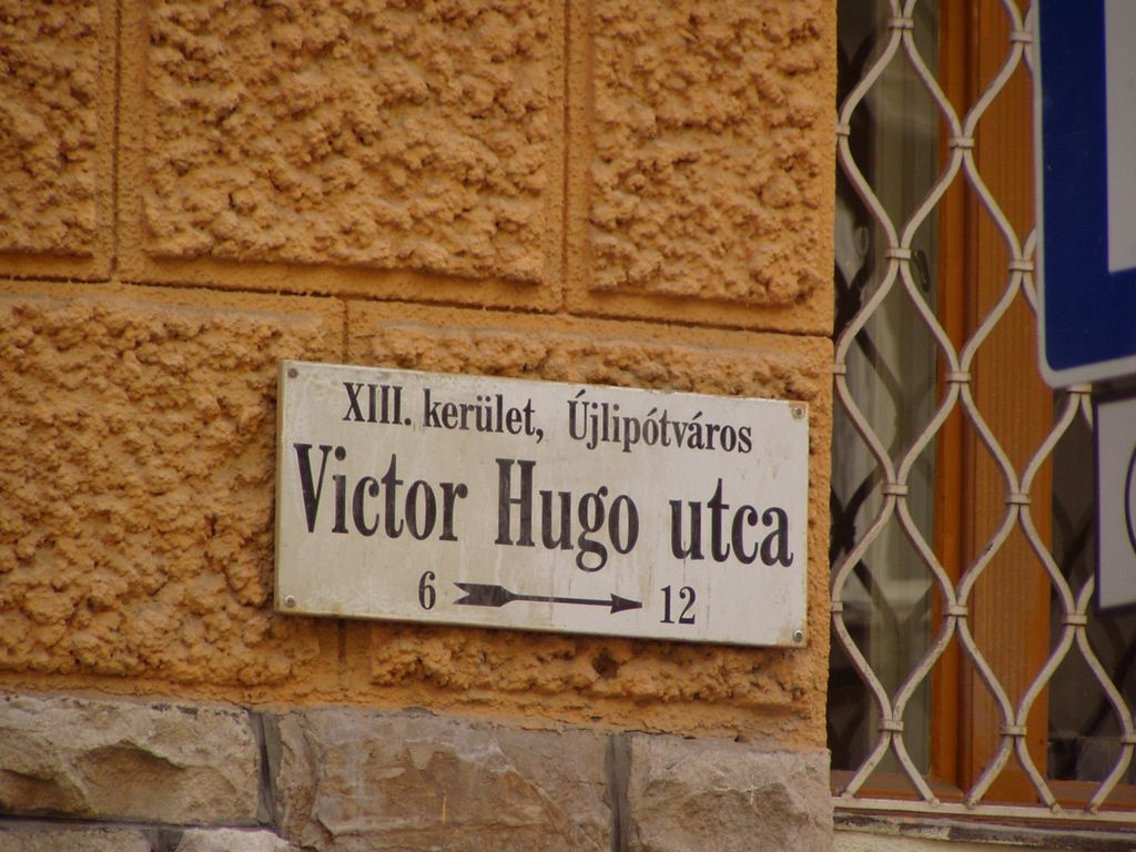 Utcanév