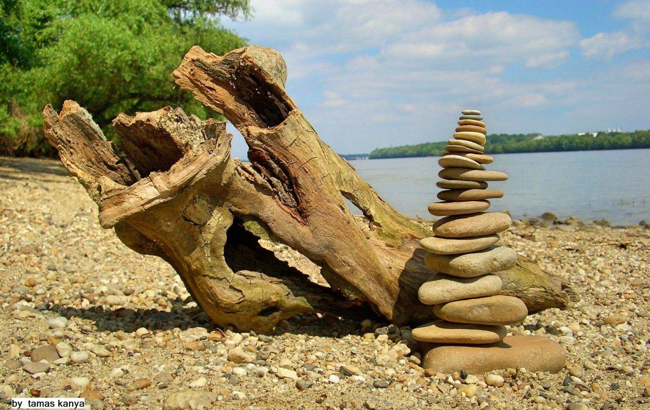 stone balance composition in hungary by tamas kanya