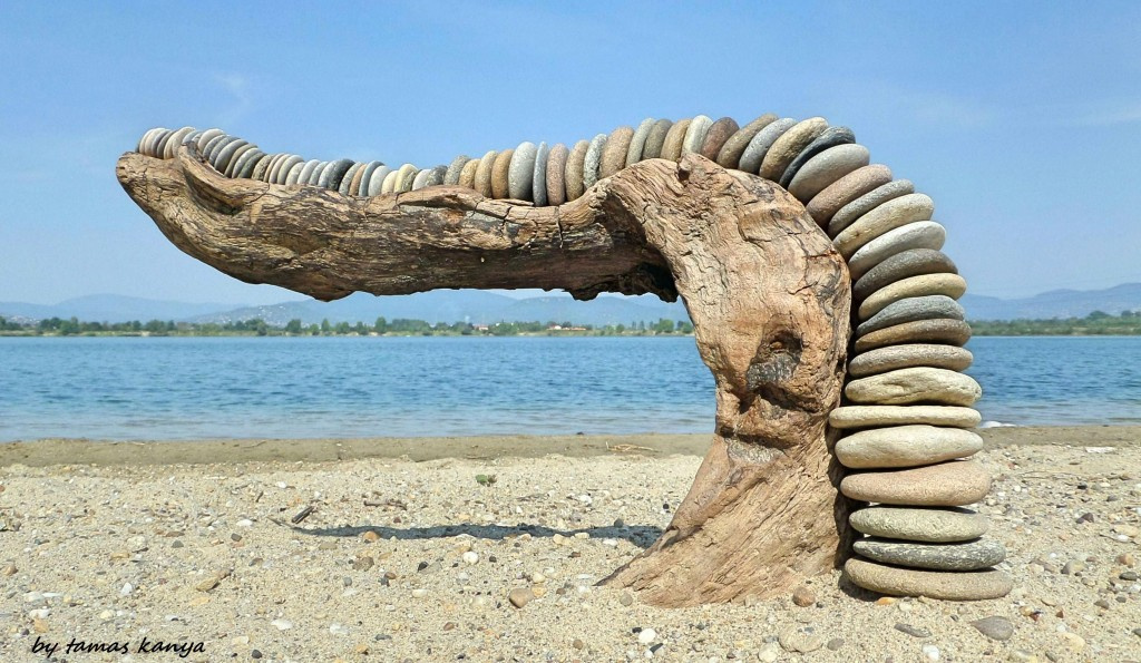 Driftwood and stone art in Hungary by tamas kanya