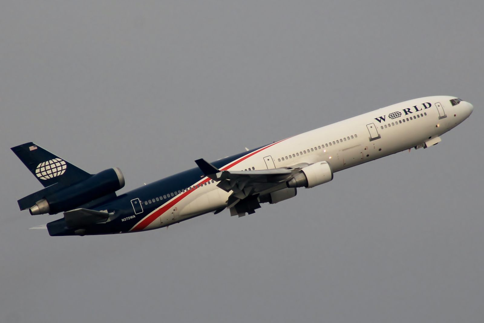 World Airways (USA 1948-03-29 -2014-03-27