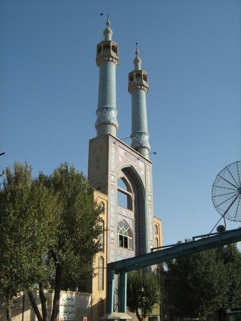 Yazd - A Hazireh mecset tornyai