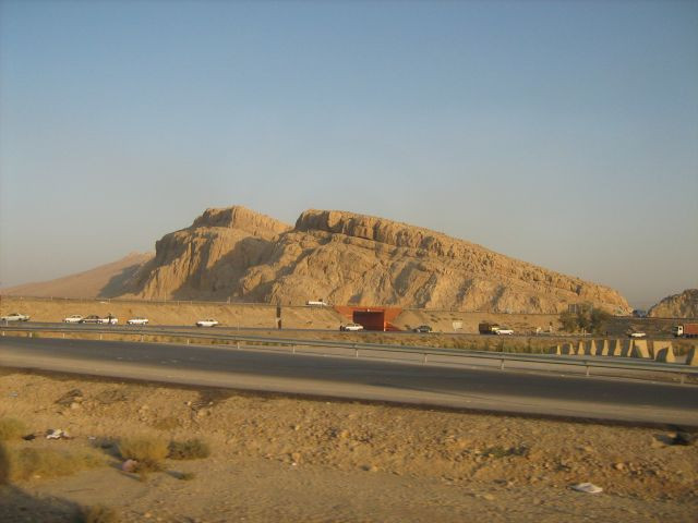 Perzsa táj Shiraz és Iszfahán között