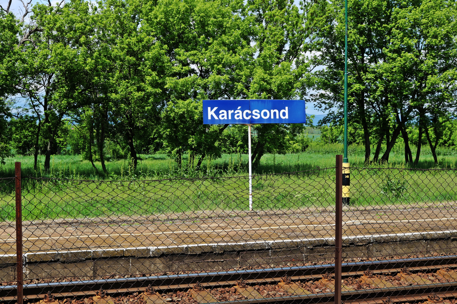 388 Karácsond