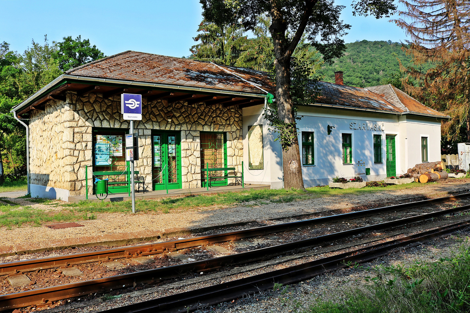 033 Szarvaskő