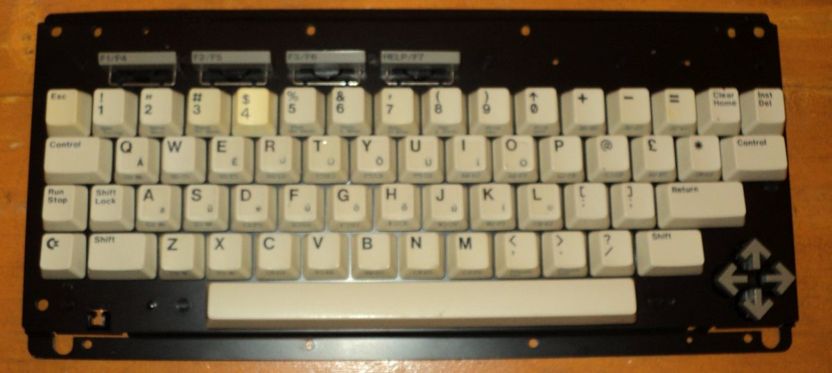 007 Commodore Plus4