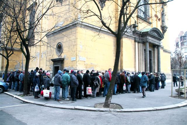Hajléktalanok megvendégelése 2013. február 8. Hegyi Gyula képei 