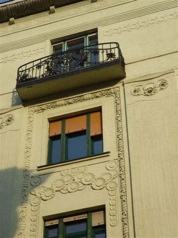 Szecessziós ablak, erkély