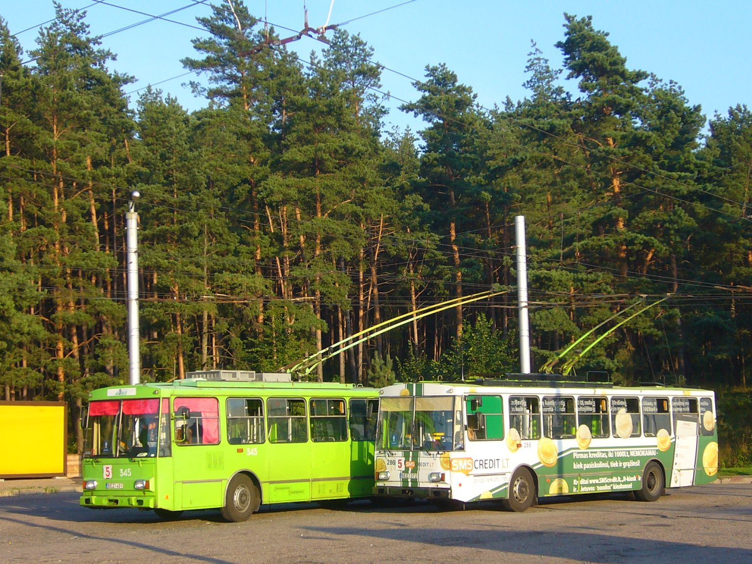 Kaunas, Petrašiunai - Škoda 14Tr-ek együttállása