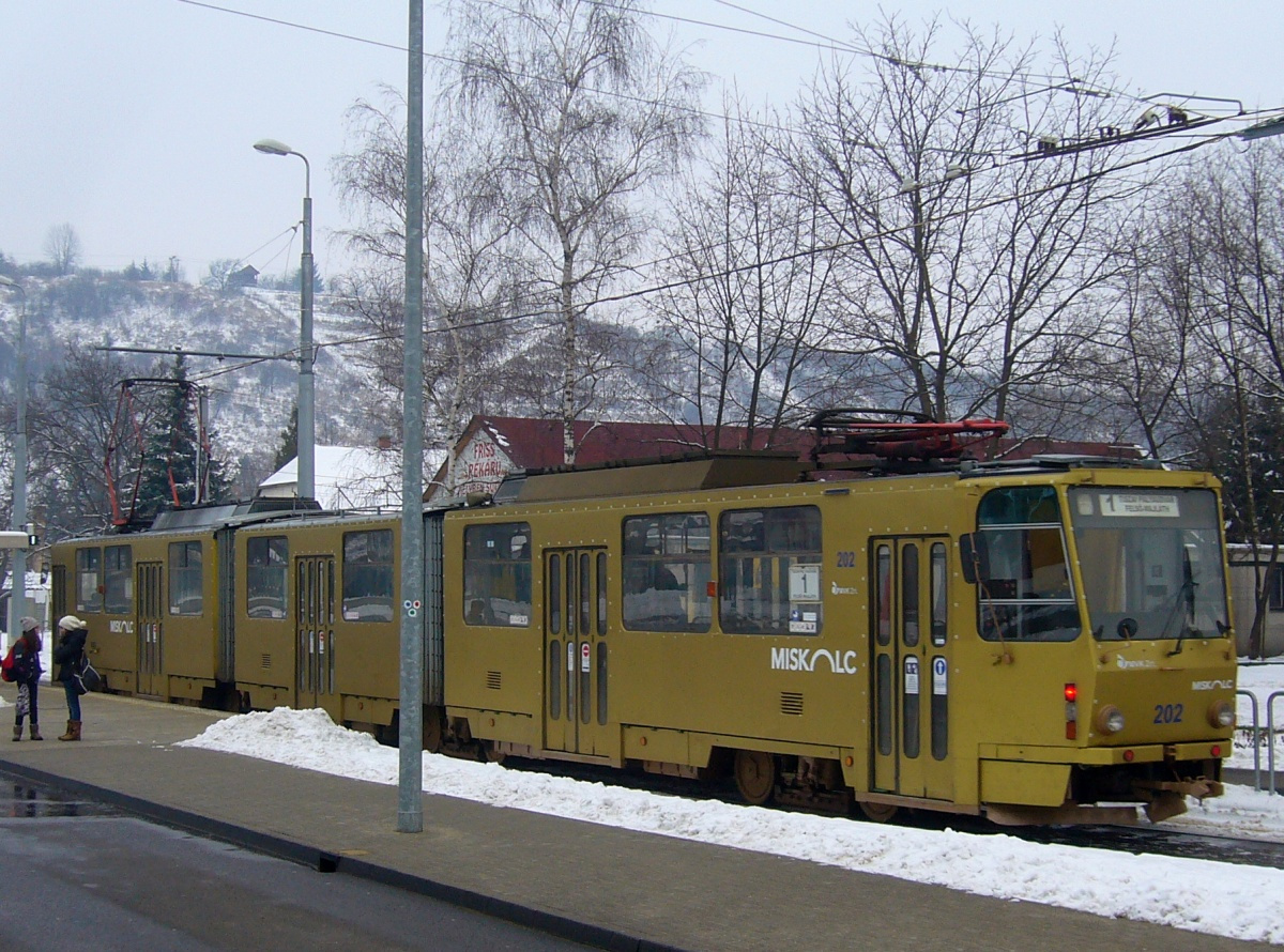Miskolc, Felső-Majláth - Tatra KT8D5 202