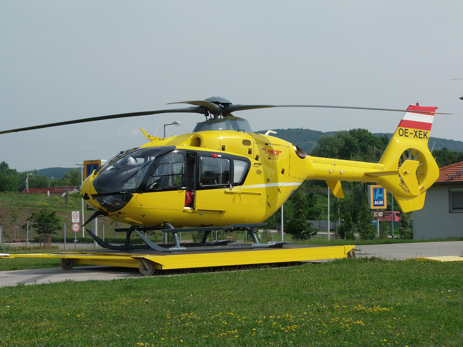 Eurocopter EC-135 (OE-XEK)