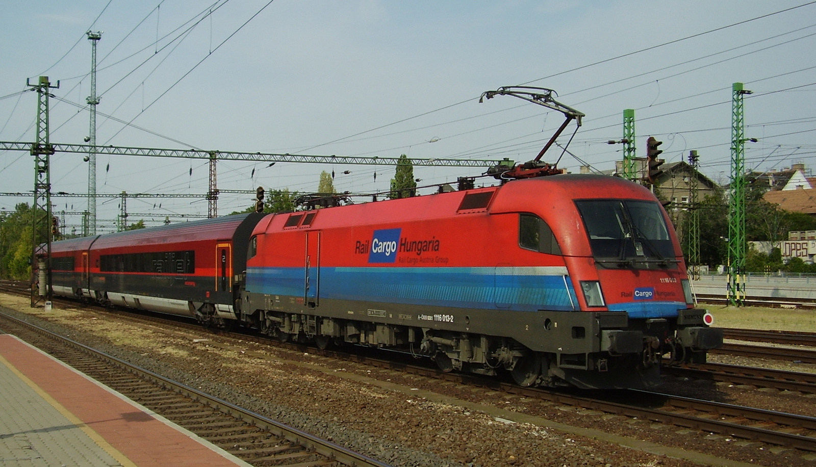 Rail Cargo Hungaria 1116 013 Railjet próbavonattal