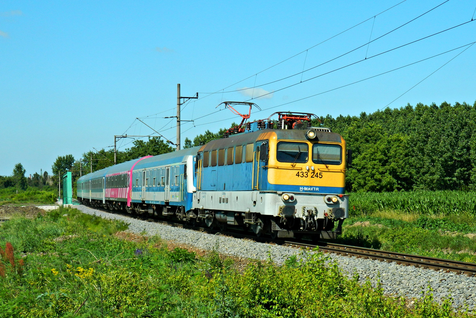 433 245-Dombóvár