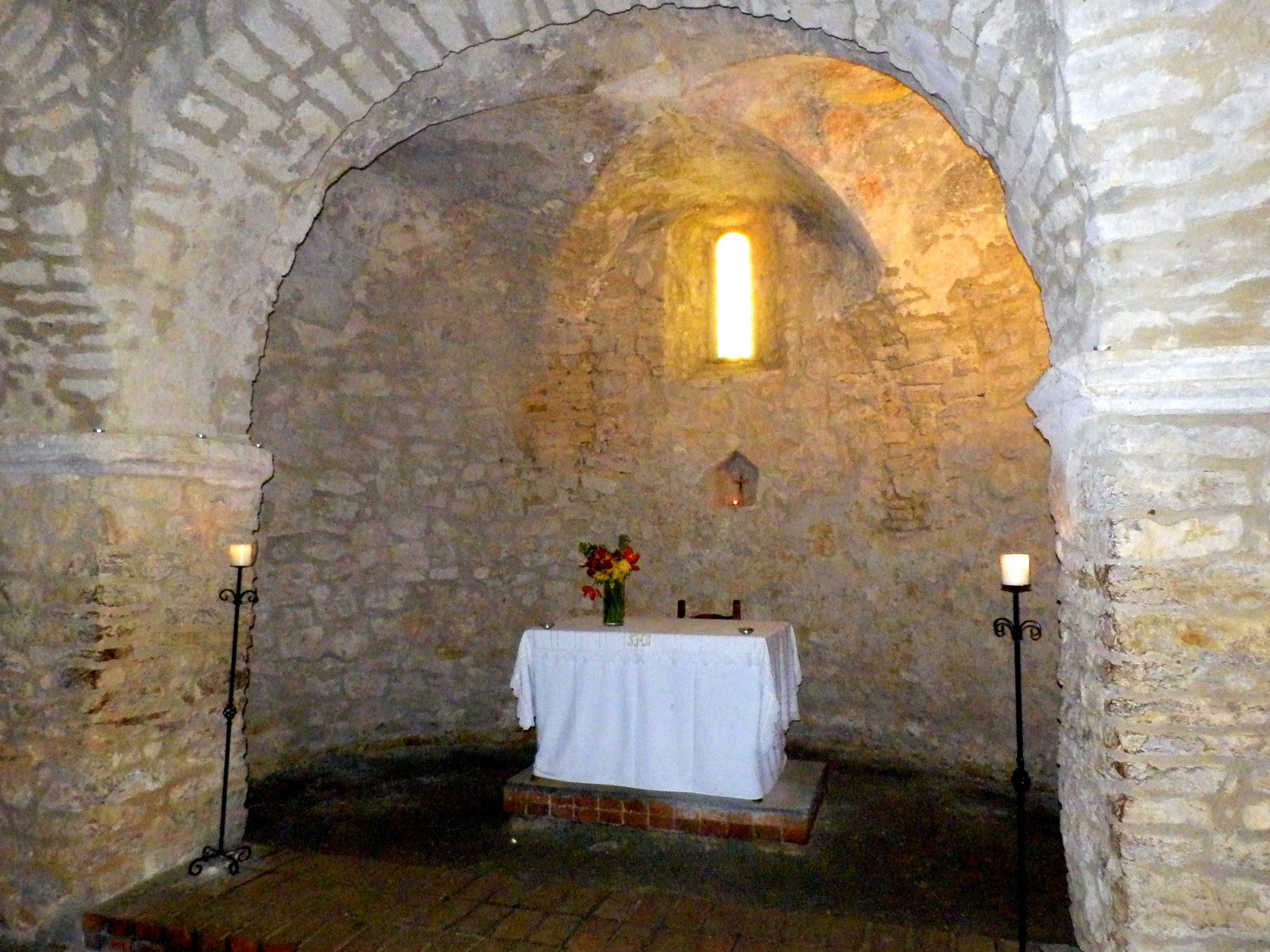 Pécsváradi templom oltár