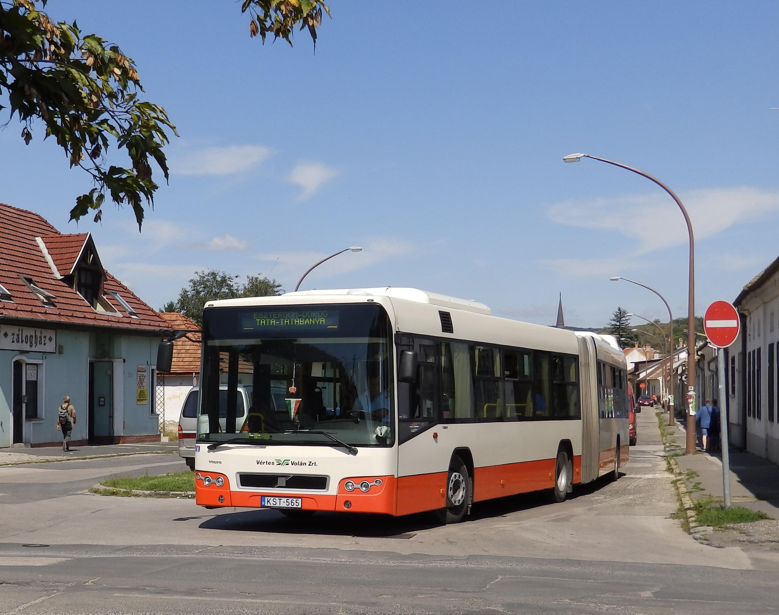 KST-565 | Volvo 7700A