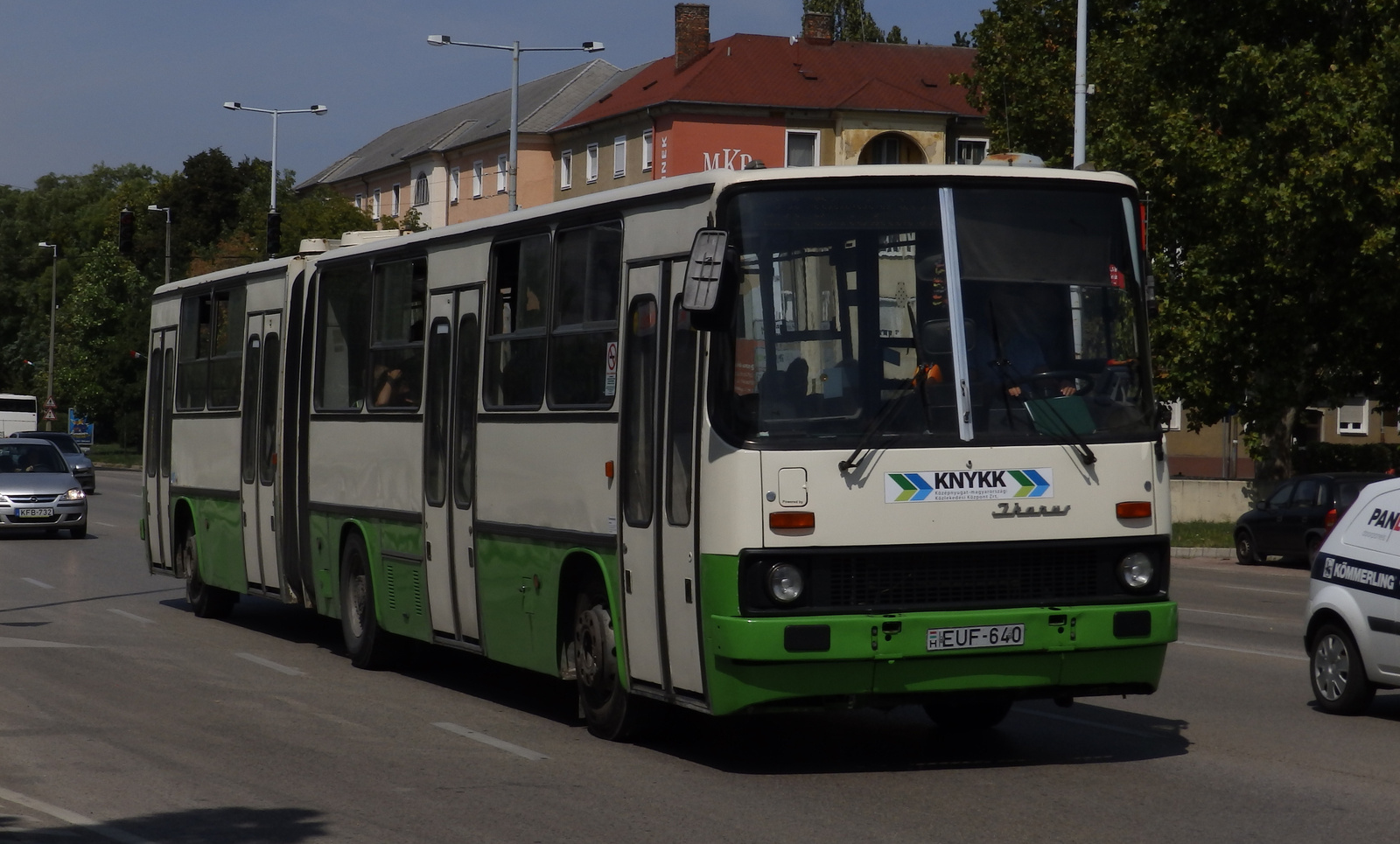 EUF-640 - Ikarus 280.40A