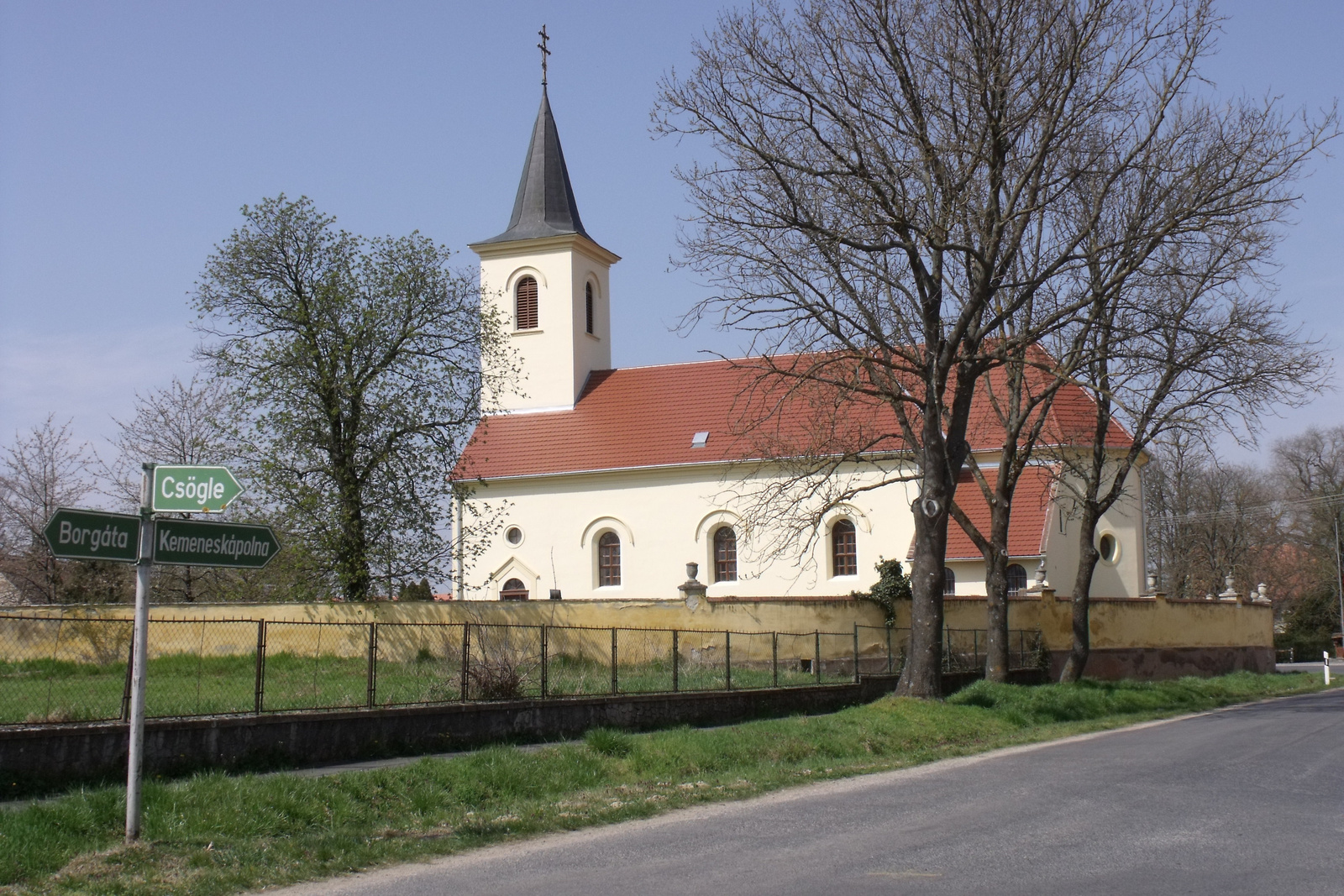 1504110156 Egyházashetye középkori temploma