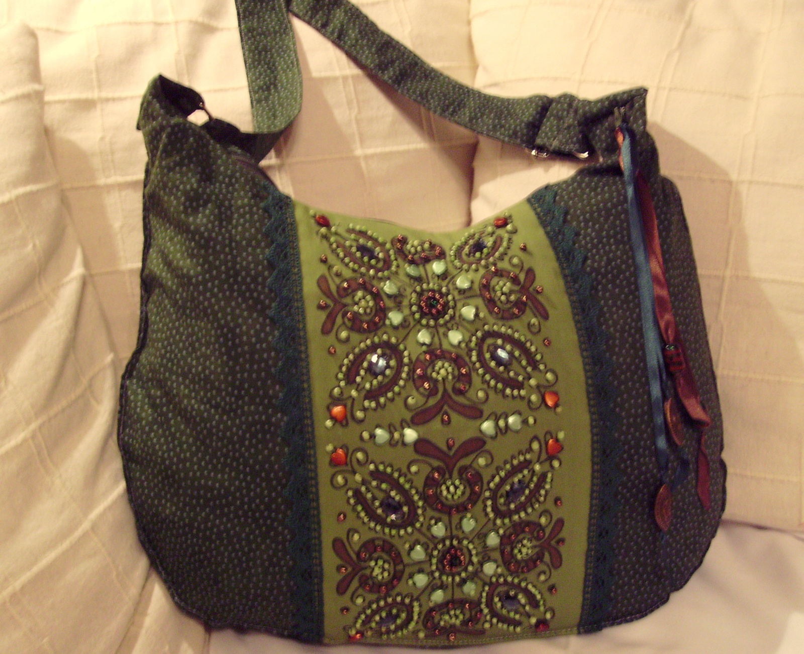 12 Zöld barna táska