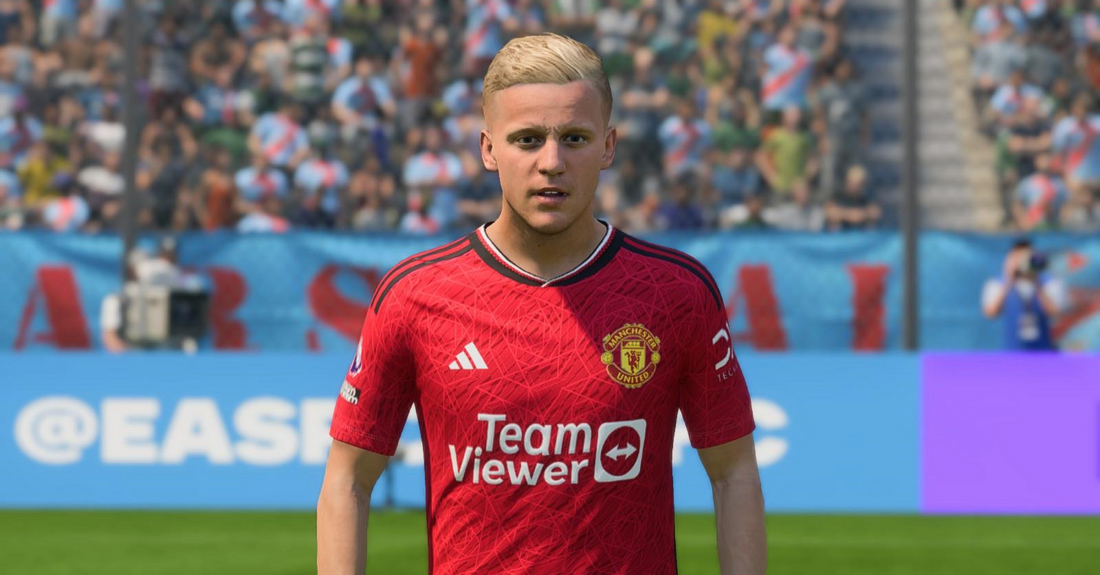 Manchester UTD Van De Beek