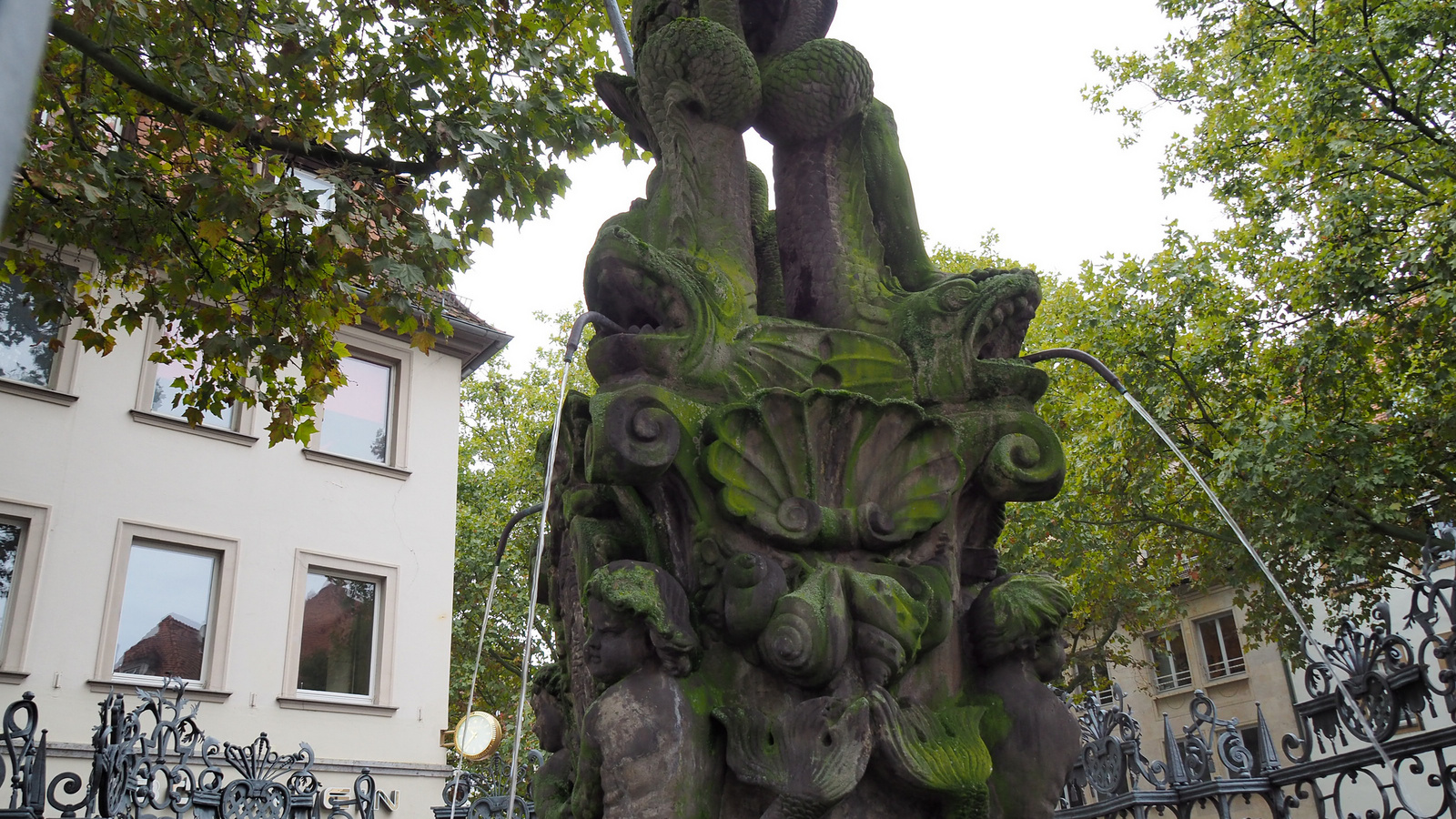 Bamberg, Neptunbrunnen „Gabelmoo“, SzG3