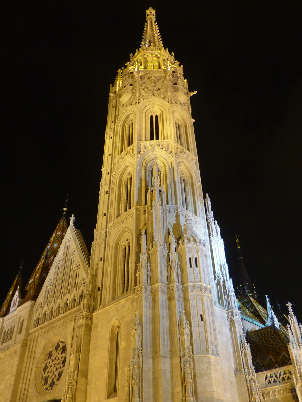 Budapest by Night, a Mátyás templom, SzG3