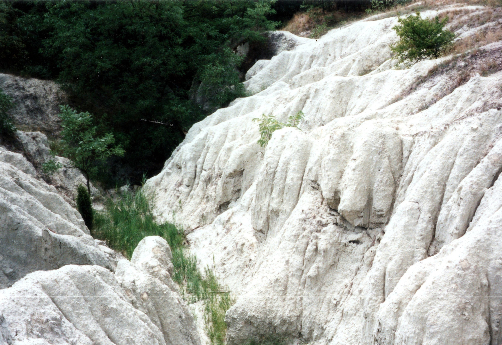 s046-Kazár-Riolit-tufa erozió