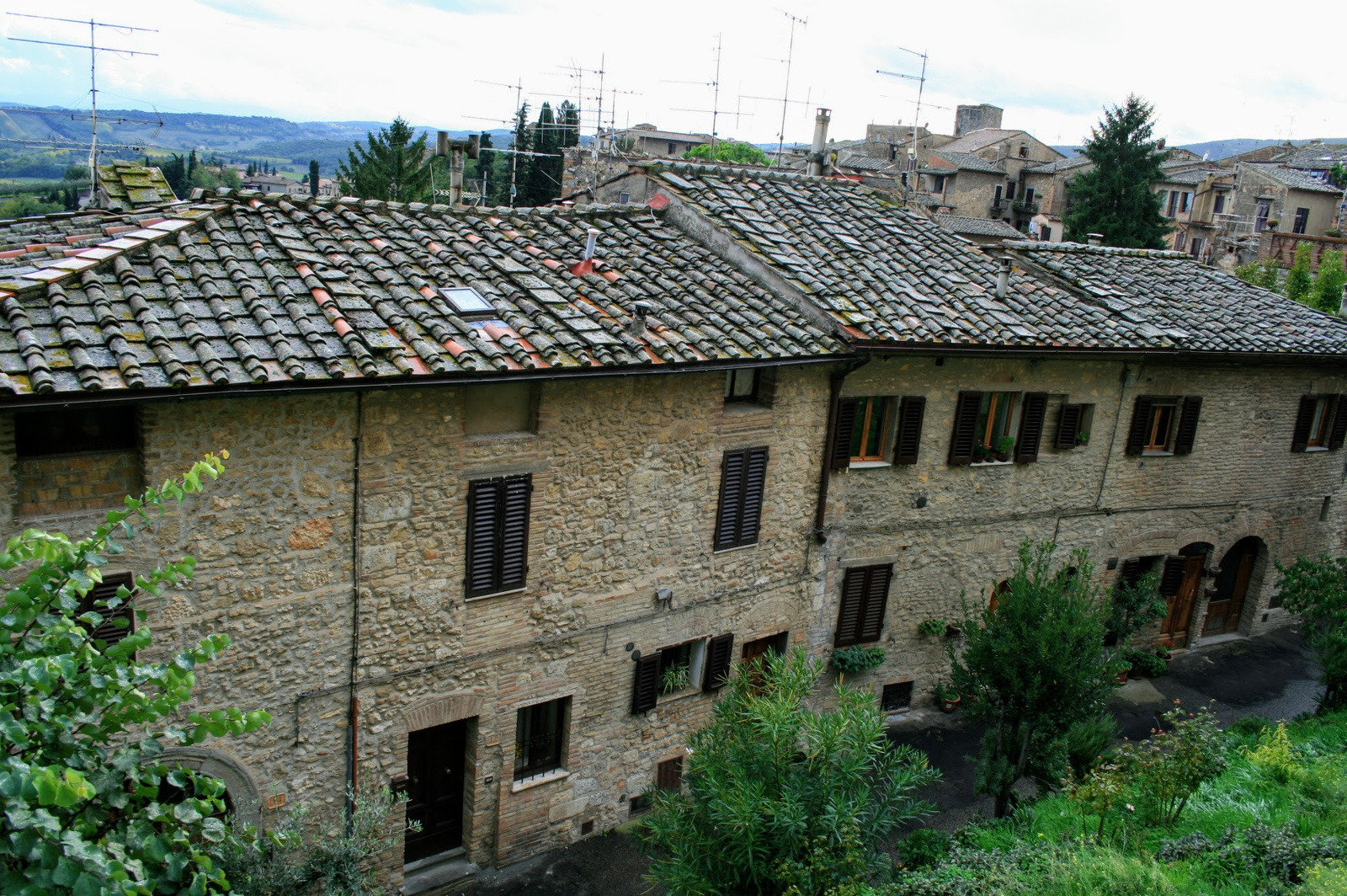 Mediterrán tetők (San Gimignano)