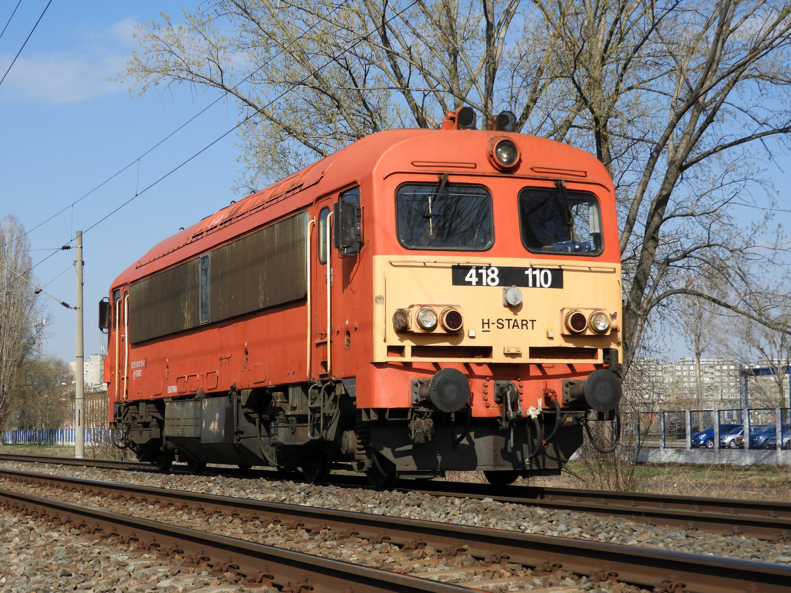 Csörgő 418 110