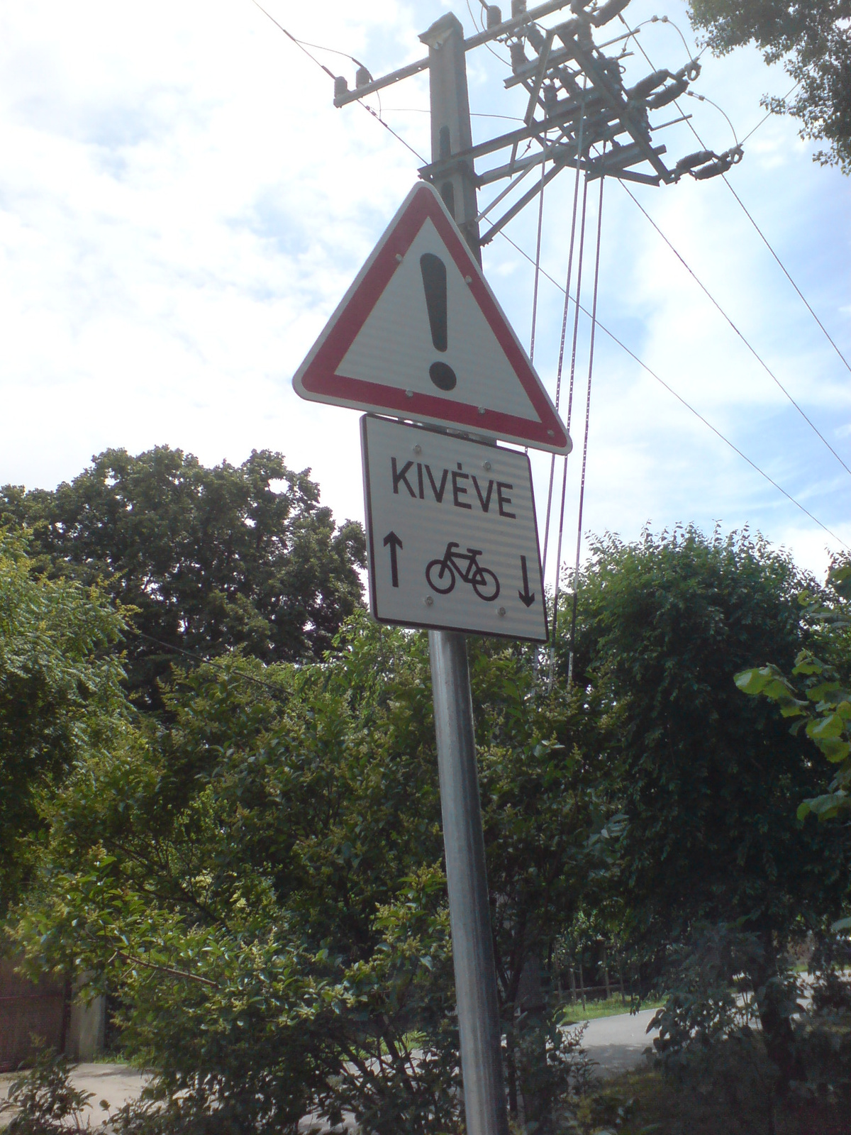 Vigyázz biciklisek!
