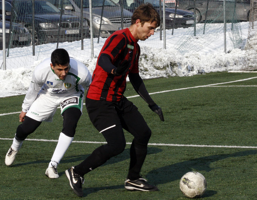 Honved-Haladas edzo Babar 0006