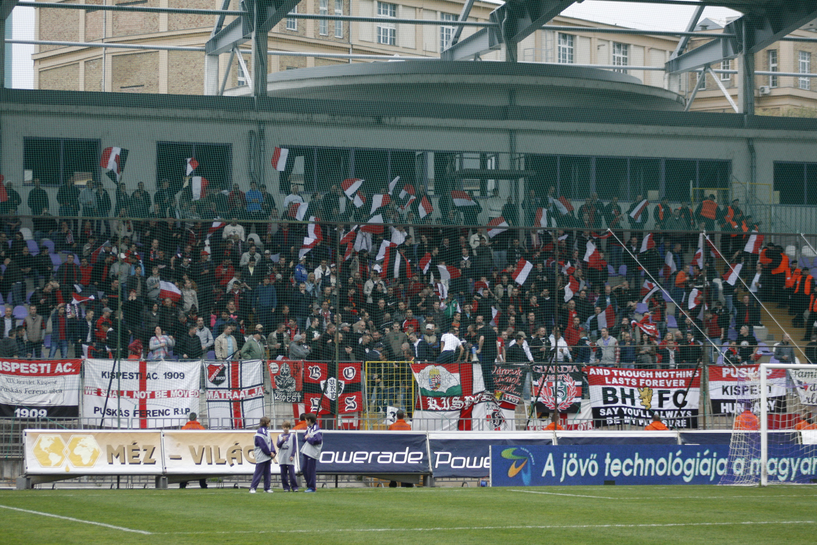 Ujpest-Honved Babar 0008