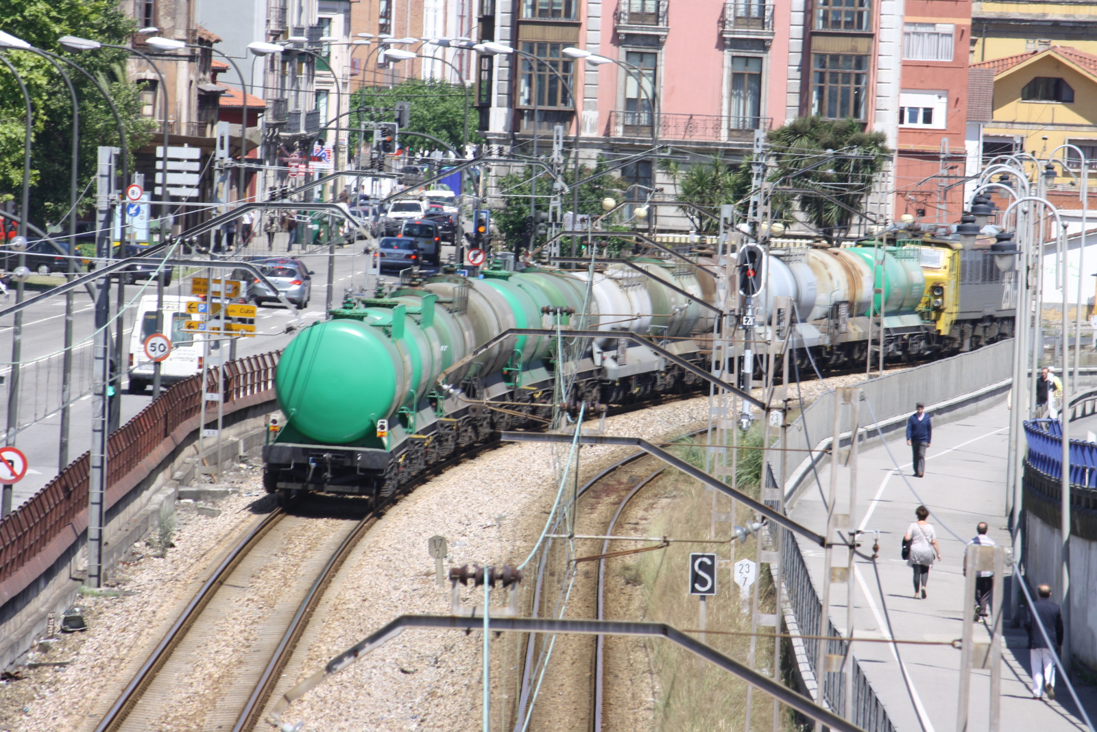 Renfe 251 026 @ Avilés