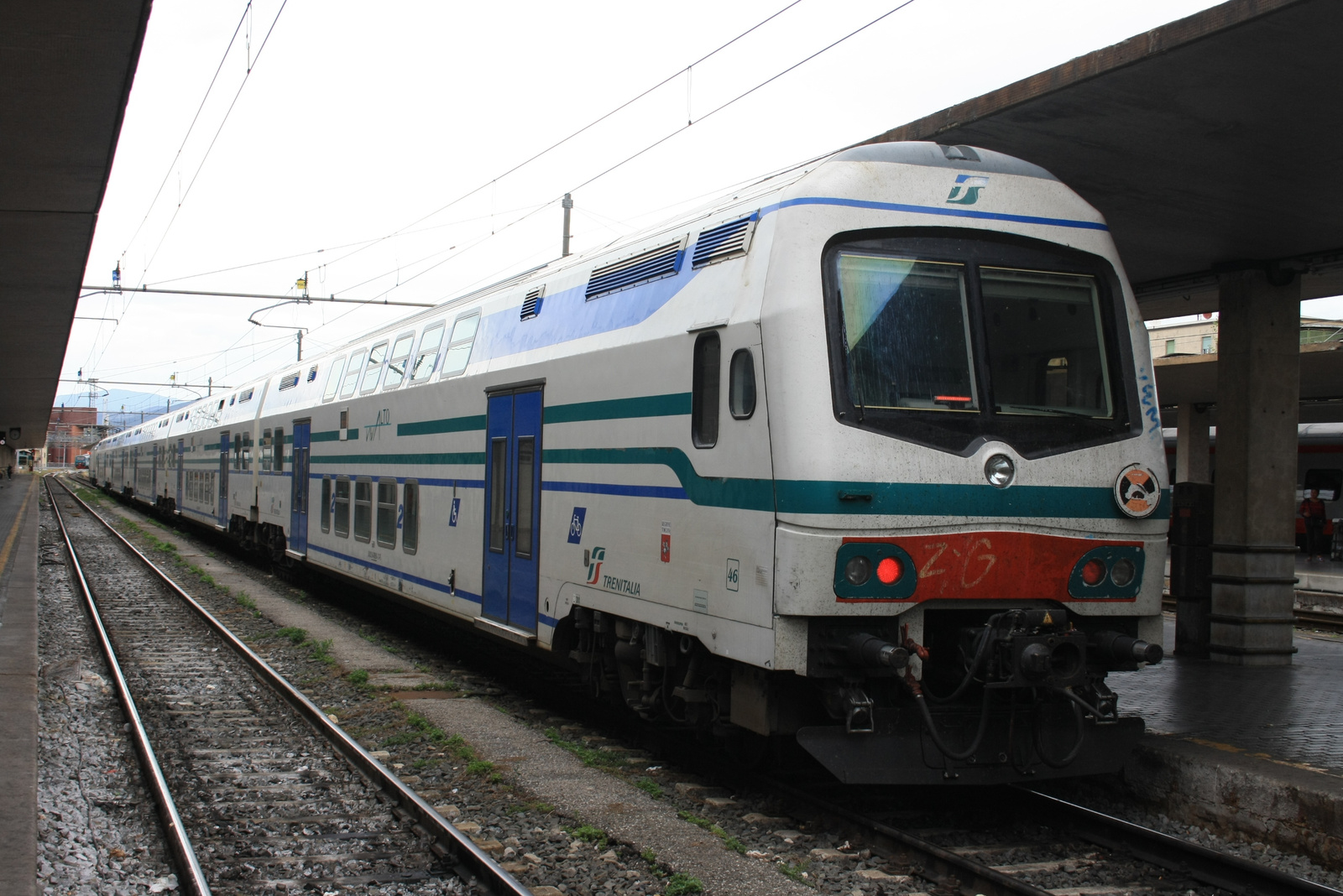 FS Vivalto vezérlőkocsi REG Firenze SMN-Pisa Centrale